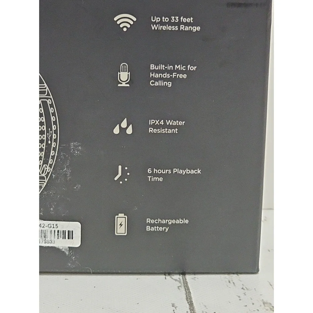 Southpole Men's Watch and Wireless Speaker Gift Set - Picture 10 of 11